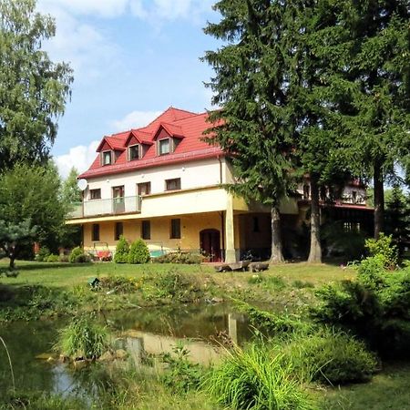 Chełmsko ŚląskieZadrna Rezydencja公寓式酒店 外观 照片