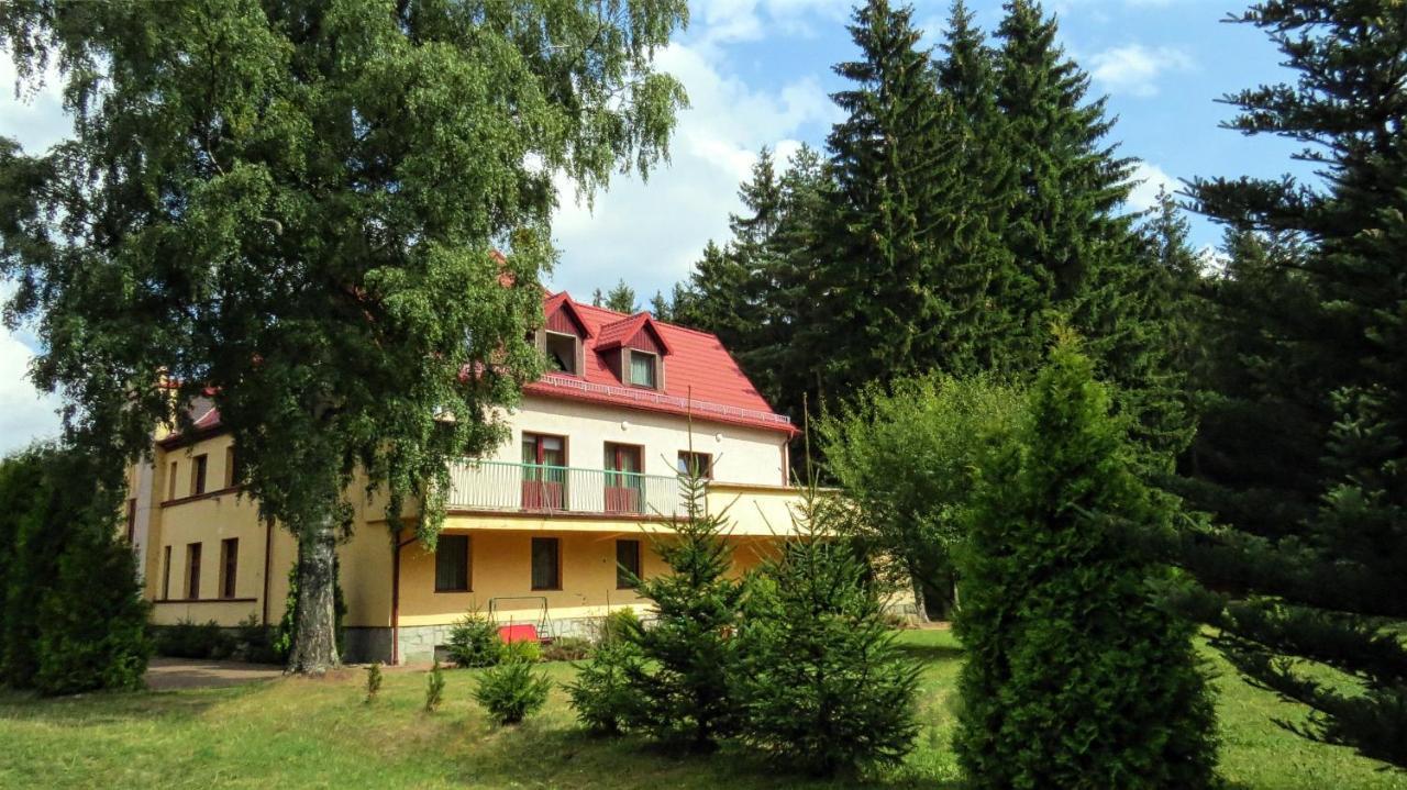 Chełmsko ŚląskieZadrna Rezydencja公寓式酒店 外观 照片